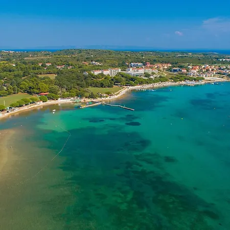 아파트 In With Kitchen *