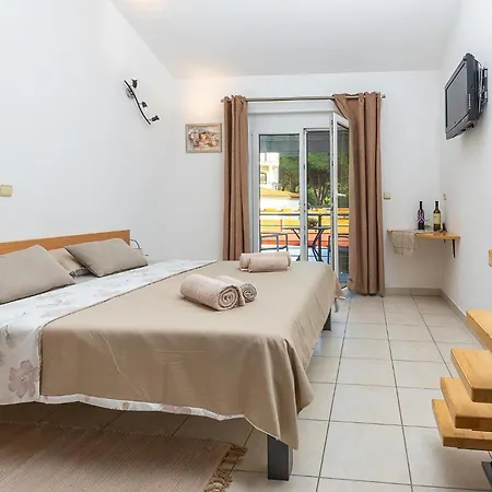 1 Bedroom Gorgeous In Apartman *